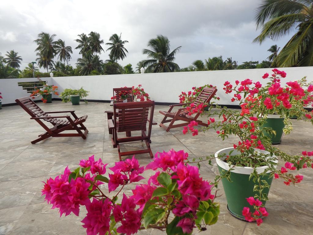 Hotel Italia Ambalangoda  Exterior foto
